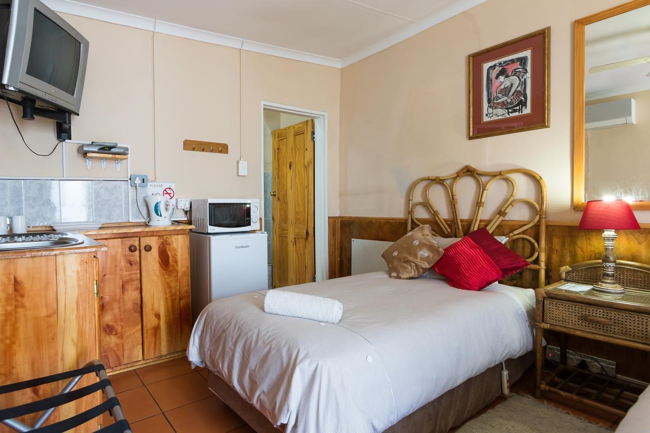 Horse And Mill Guesthouse Колсберг Экстерьер фото