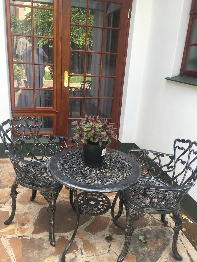 Horse And Mill Guesthouse Колсберг Экстерьер фото